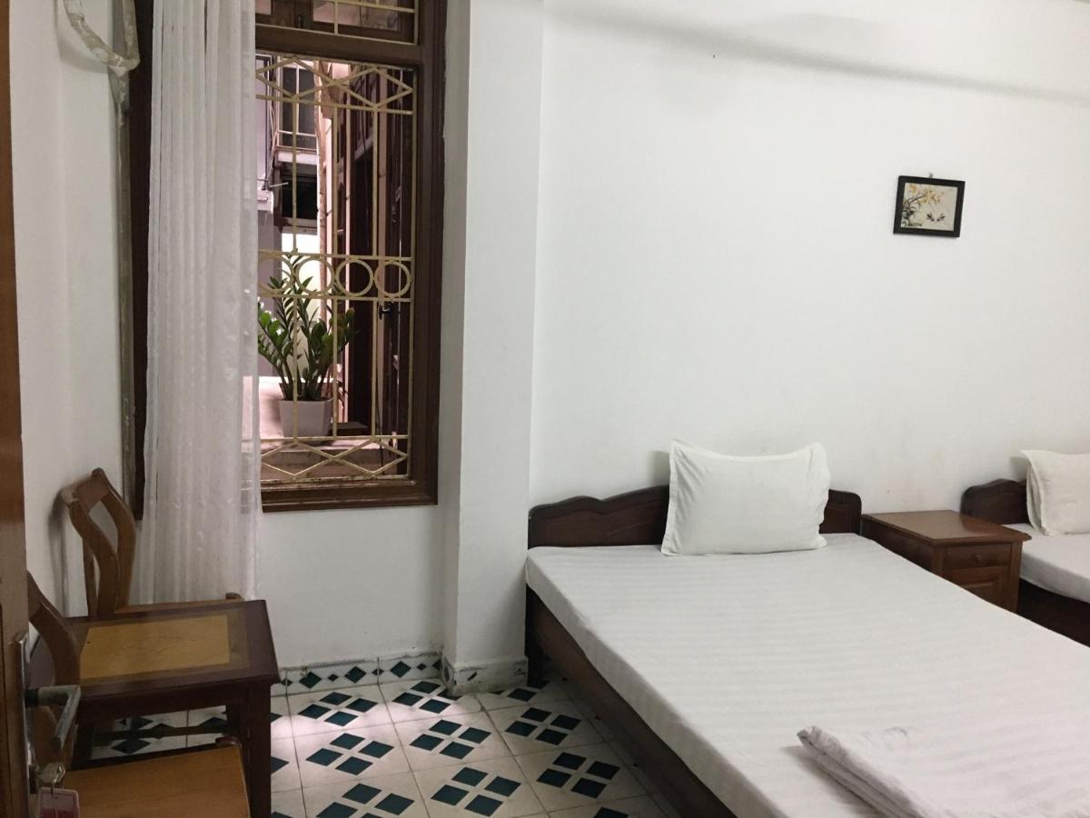 Nha Nghi Thanh Thu Hanoi Exteriör bild